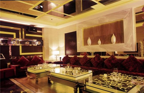 青岛漂亮多服务好三大KTV排名